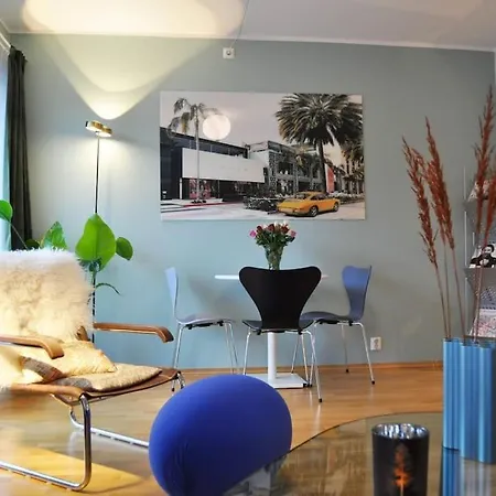 Apartment Cozy By The Fjord In Modern *
